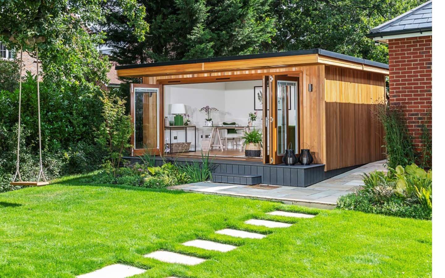 What is a garden room blog header 1